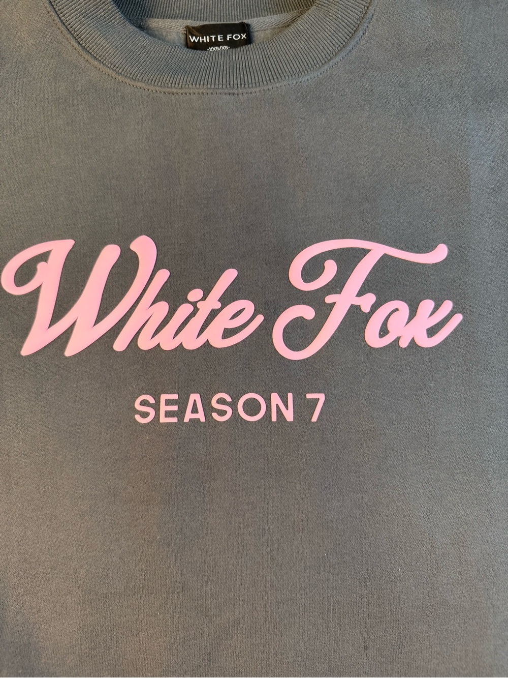 Season 7 Gray Crewneck White Fox Crewneck with Pink Logo xxs xs - Picture 2 of 6